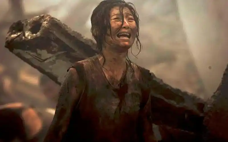 大地震中母亲面对儿子与女儿之间只能救出一个是你的话怎么选