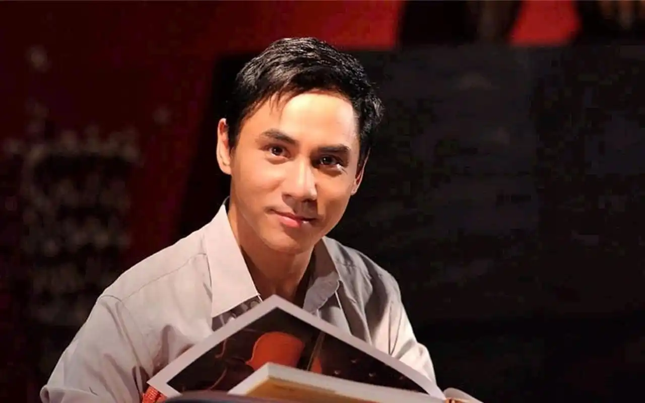 chris wong 黄凯芹现场音域