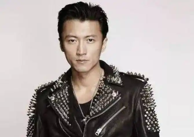 明星拍戏时不用化妆的4位,谢霆锋古天乐上榜,还有一位女星上榜_关之琳