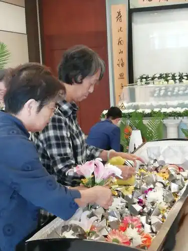 陈坚追悼会 - 美篇