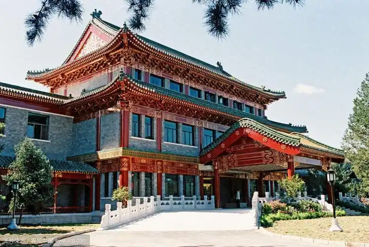 京城秋韵浓,亲情把言欢