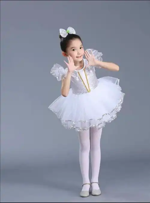 元旦长袖魅力小学生演出服合唱儿童纱裙表演蓬蓬儿童演出服