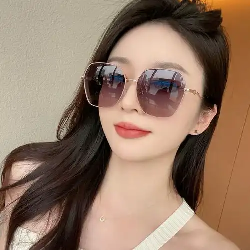 近视墨镜女士2024新款偏光防紫外线太阳镜高级感带有度数开车眼镜