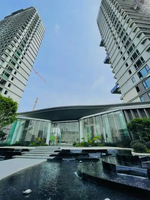 这样的小区大门在成都丢脸吗