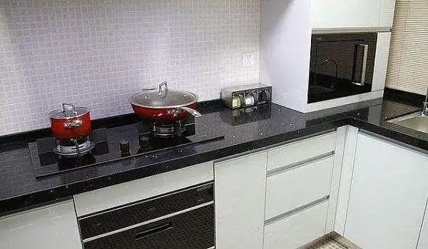 [成都往日时光装饰]橱柜台面材质有哪些 橱柜台面如何护理