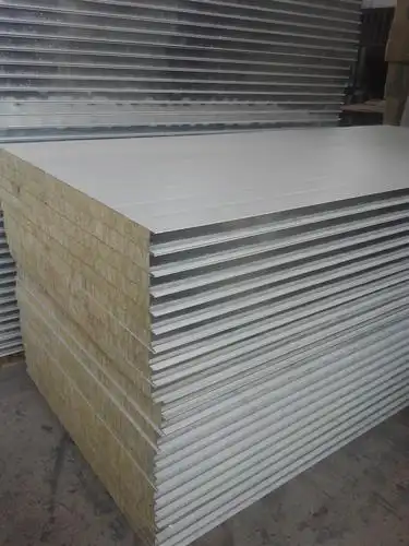双面白色压筋彩钢岩棉夹芯板厂家