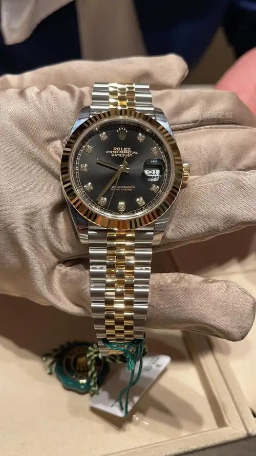 工作需要提黑金劳力士上手低调奢华有内涵