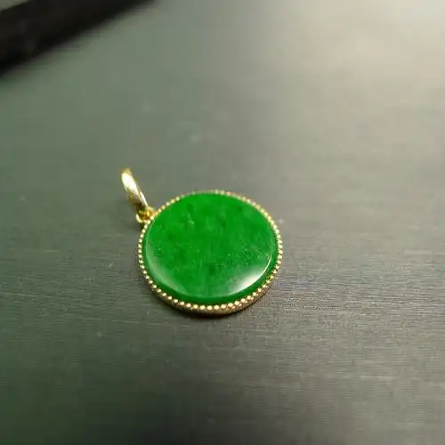 吊坠18k金镶嵌镶嵌满绿翡翠无事圆片平安无事圆牌颈饰