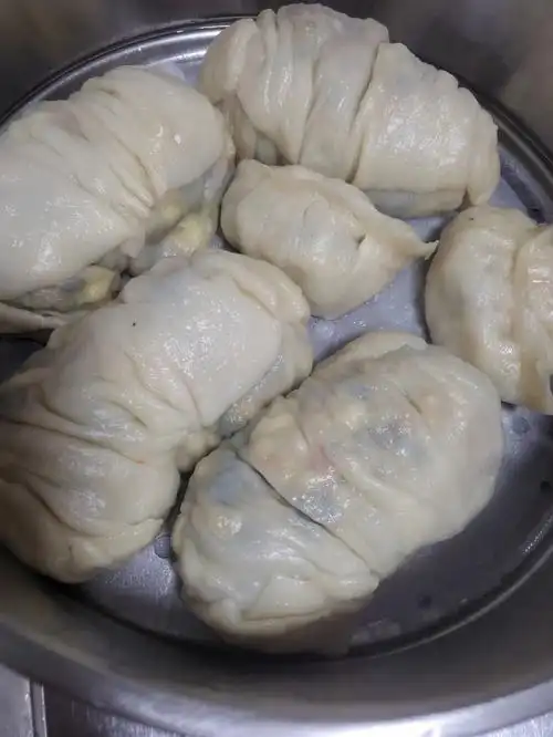 dolin家的美味餐食02菜莽蒸饼