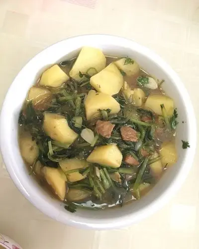 手机用户9236_iqej做的小白菜炖土豆 东北菜