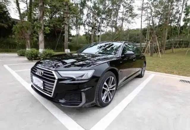 网友喜提19款奥迪a6l,提车一个月,说出了心里的感受