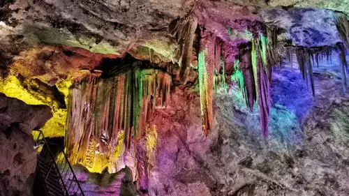 河南洛阳栾川鸡冠洞(全程手机片)