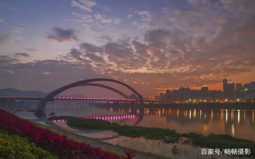 南宁邕江秀美朝霞,美不胜收