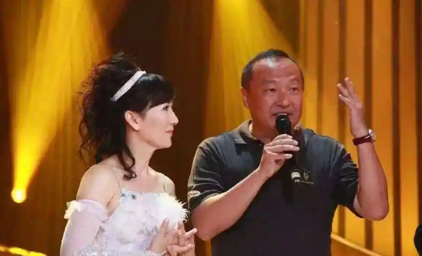 忻尚永_陈美琪不能生育的原因