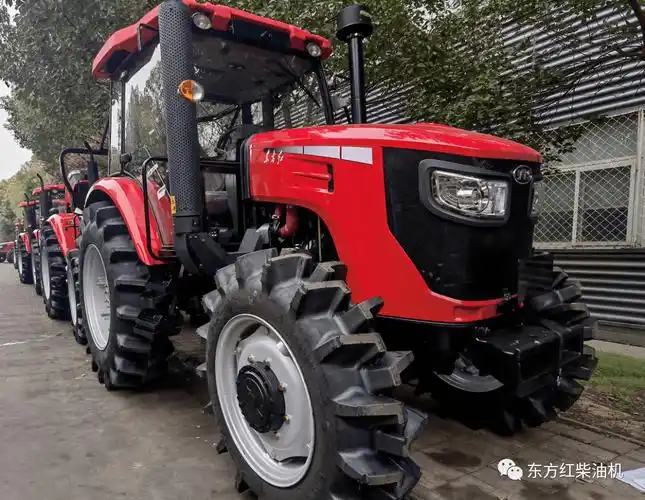 全新动力ytn3东方红拖拉机批量下线