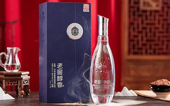 发现美酒老窖醇香酒蓝耀注重品质回归纯粹