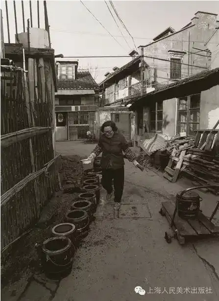 如今高大上的上海浦东20年前什么样来看老照片