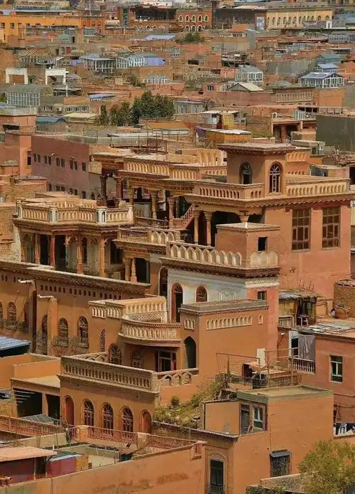 喀什噶尔在新疆探险家心目中,是永远不变的地平线.