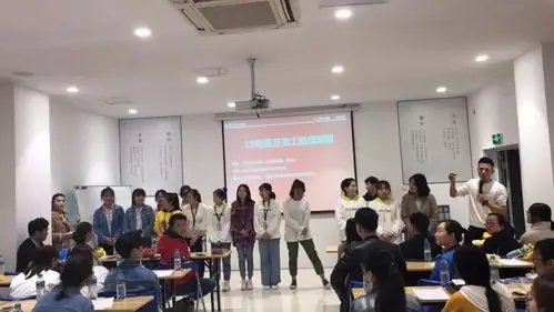 以纯这几位家人是如何做到百万员工的