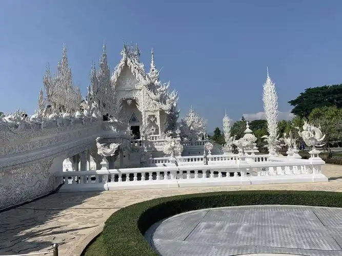 (泰国)清莱白庙