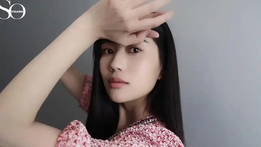 so星人#回顾@演员飞凡的 2021 年,自然要从《悬崖之上》谈起.