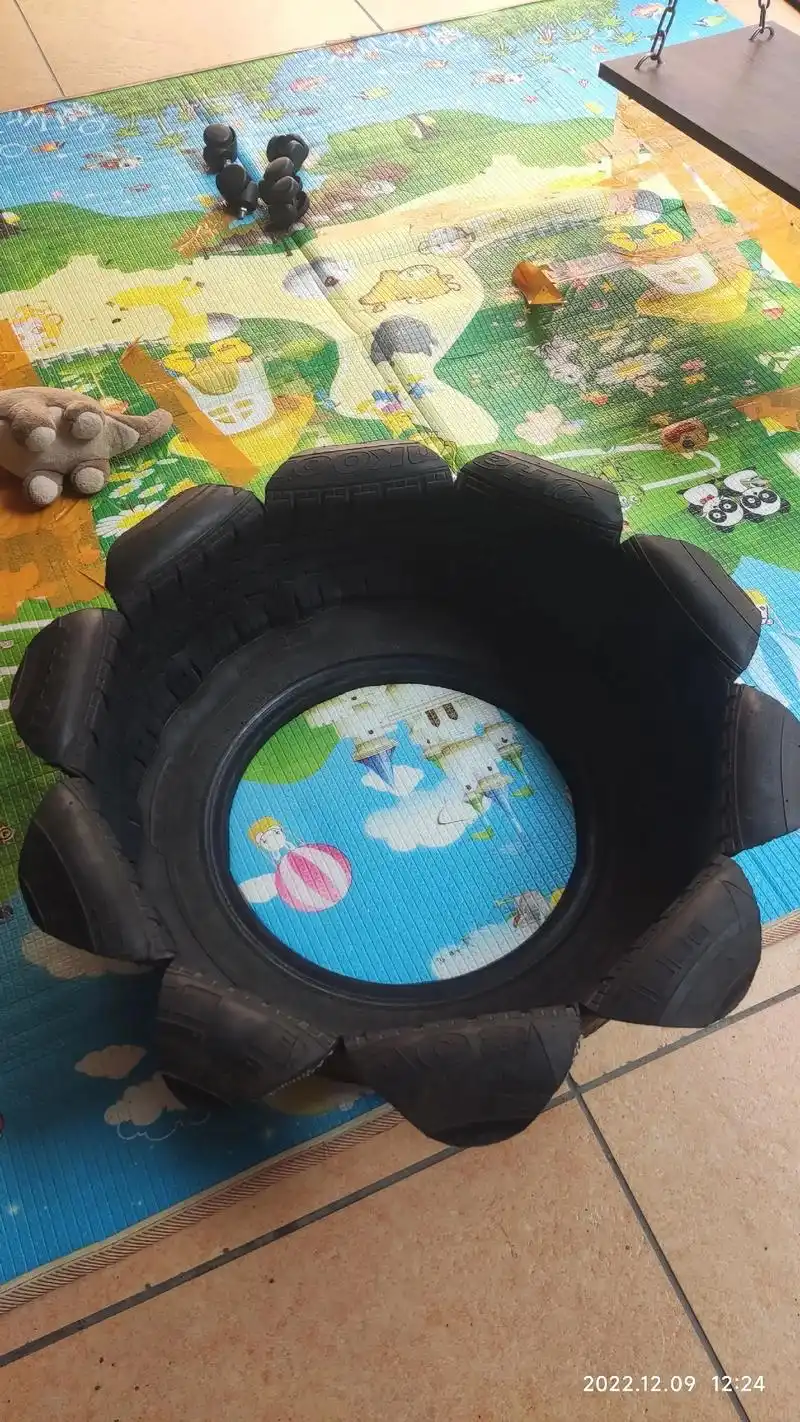 废物利用轮胎改造花盆