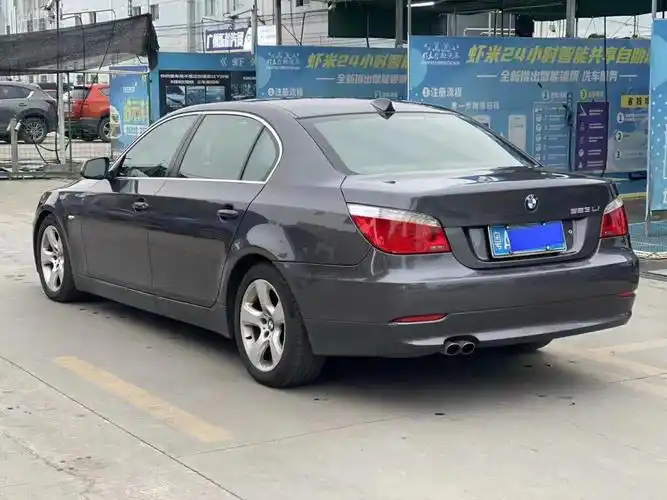 09年9月 宝马523li 2.