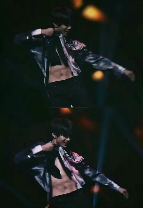 我晚上睡不着时刘耀文没有一块腹肌是无辜的