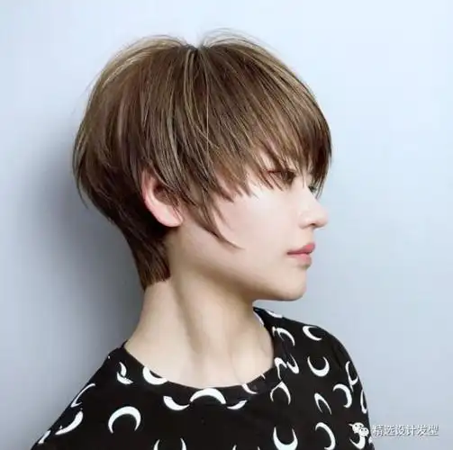 剃后边短发,发型图库图片,发型图片