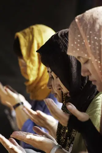 2016年7月6日上午北京市朝阳区常营清真寺开斋节上抓拍.