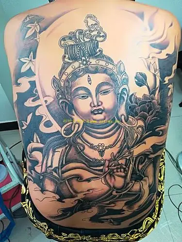 郑州纹身:满背纹身,观音纹身