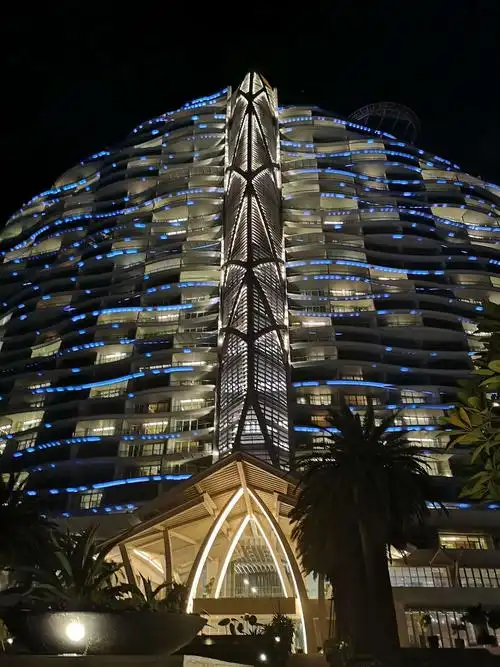 红树林大酒店夜景