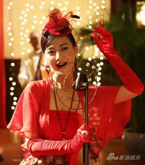 杨雪产后首拍《烟雨斜阳》 变身妩媚歌女(图)_影音娱乐_新浪网