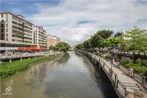 狮山:全力打通截污管网铺设的"绿色通道"