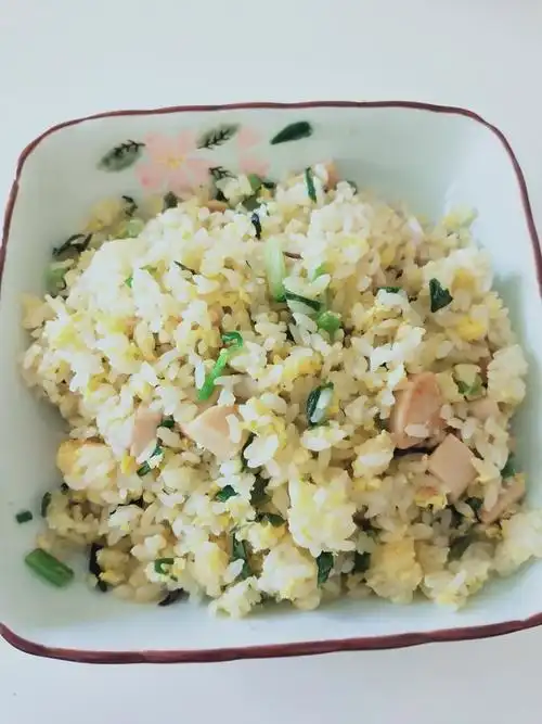 黄金蛋炒饭的做法