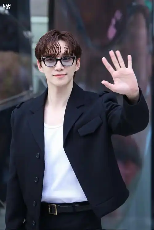 李俊昊solo出道十周年