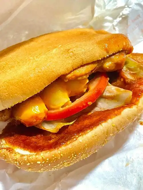 麦当劳新品延边风味板烧鸡腿堡