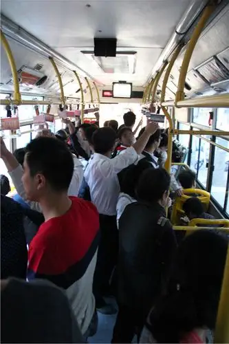 揭宁波防扒"公交暗语" 语音播报寓意多