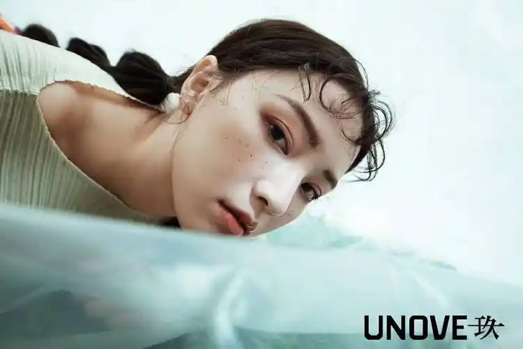 婚姻的两种猜想开播黄灿灿颠覆印象出演可爱小太妹