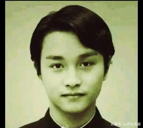 21岁的张国荣,真好