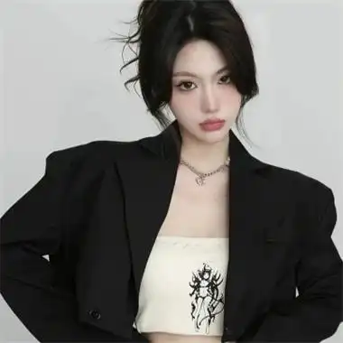 高质量干净高冷真人女头像 御姐范十足气质微信女头大全2023_女生头像