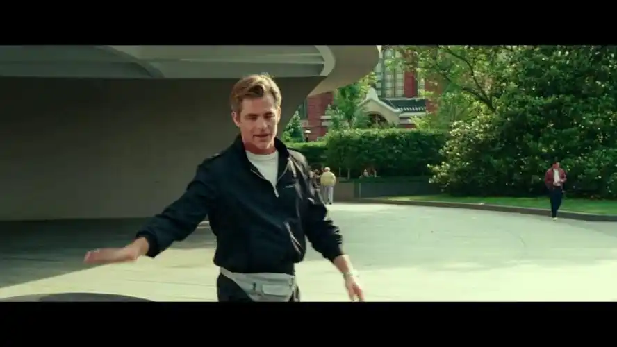 深度解析《神奇女侠1984》预告,男友复活其实有更深层含义