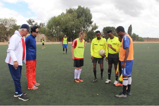足球友谊赛在阿斯马拉举行--中华人民共和国驻厄立特里亚大使馆经济
