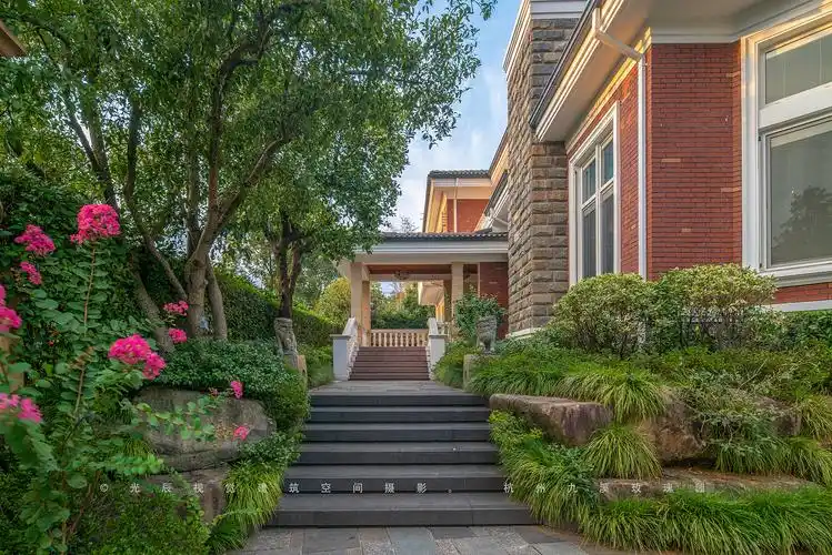 杭州九溪玫瑰园