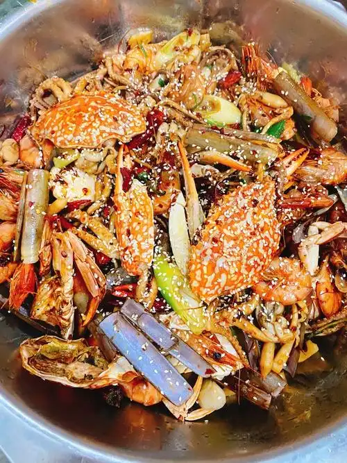 香辣海鲜锅的做法