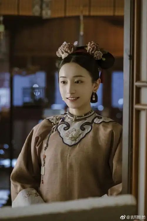 《延禧攻略》明玉被纯妃用银针虐待,又被香妃在大婚前逼到绝路?