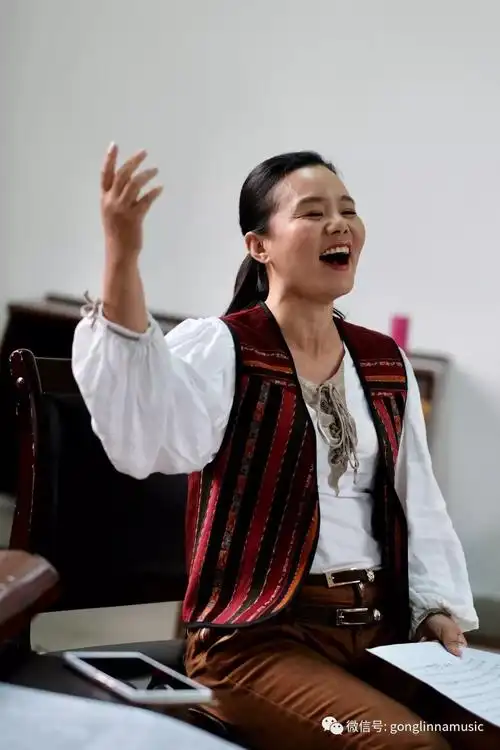 分享龚琳娜忐忑的音乐美学与大众音乐审美