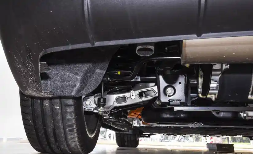 深蓝sl03底盘悬架综上所述,不管是深蓝sl03为代表增程式电动车还是秦