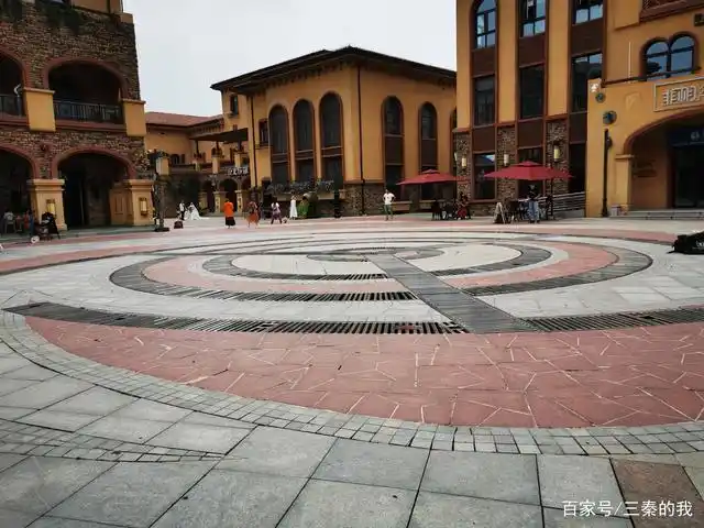 这里有个小镇叫罗曼小镇