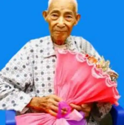 回顾97年80岁老人再婚新婚当晚新郎哽咽道60年前你就嫁过我